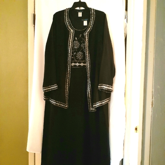 SEQUINED MAXI DRESS & JACKET - Picture 2 of 4